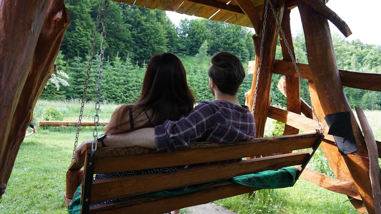 Pensiunea Poiana De Vis Sucevita Bagian luar foto